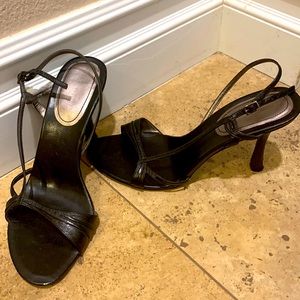 Nine West elegant and set strap heels